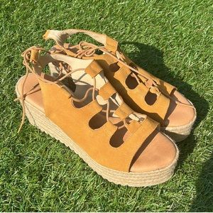 Suede Esperelda Platforms